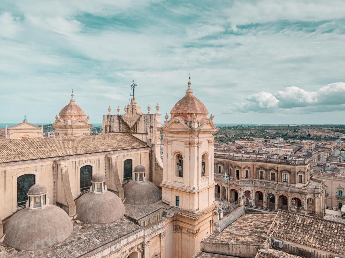 Casa Modica - Luxury Rooms Noto Exterior foto